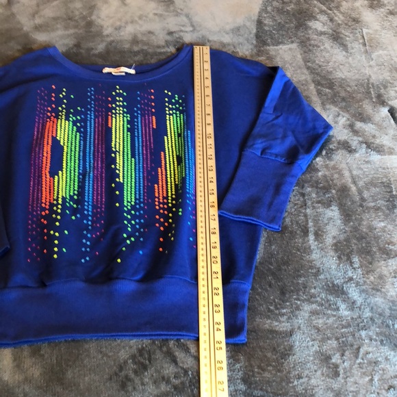 Women’s size small Derek heart blue diva sweatshirt - Picture 5 of 12
